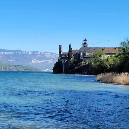 3 Etoiles Piscine Tennis 2adultes Et 2enfants דירה