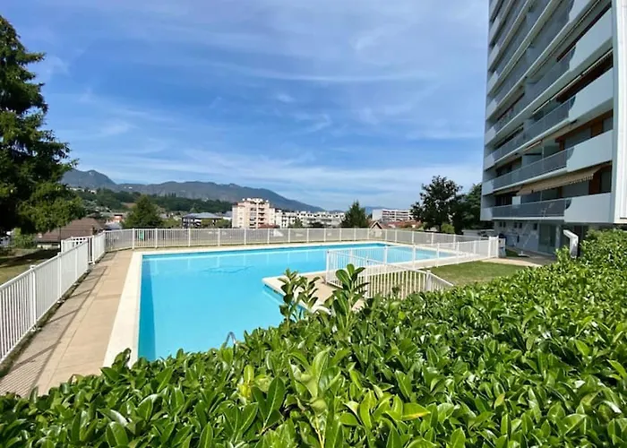 3 Etoiles Piscine Tennis 2adultes Et 2enfants * エクスレバン