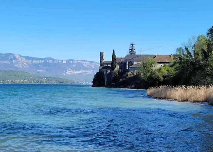 3 Etoiles Piscine Tennis 2adultes Et 2enfants דירה